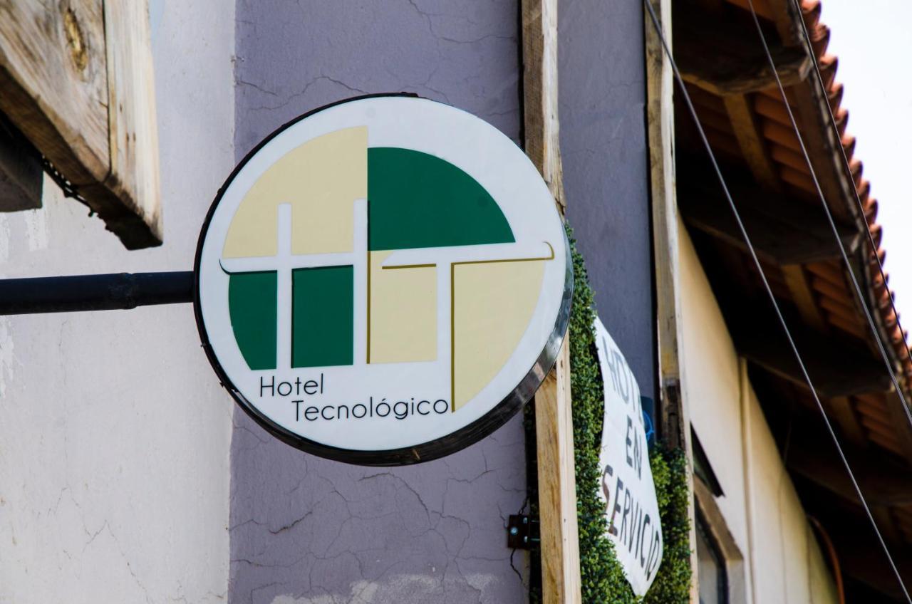 Hotel Tecnologico Querétaro Buitenkant foto