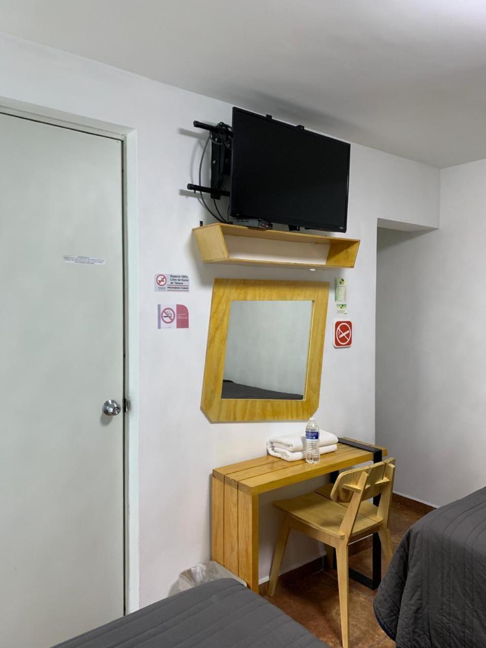 Hotel Tecnologico Querétaro Buitenkant foto